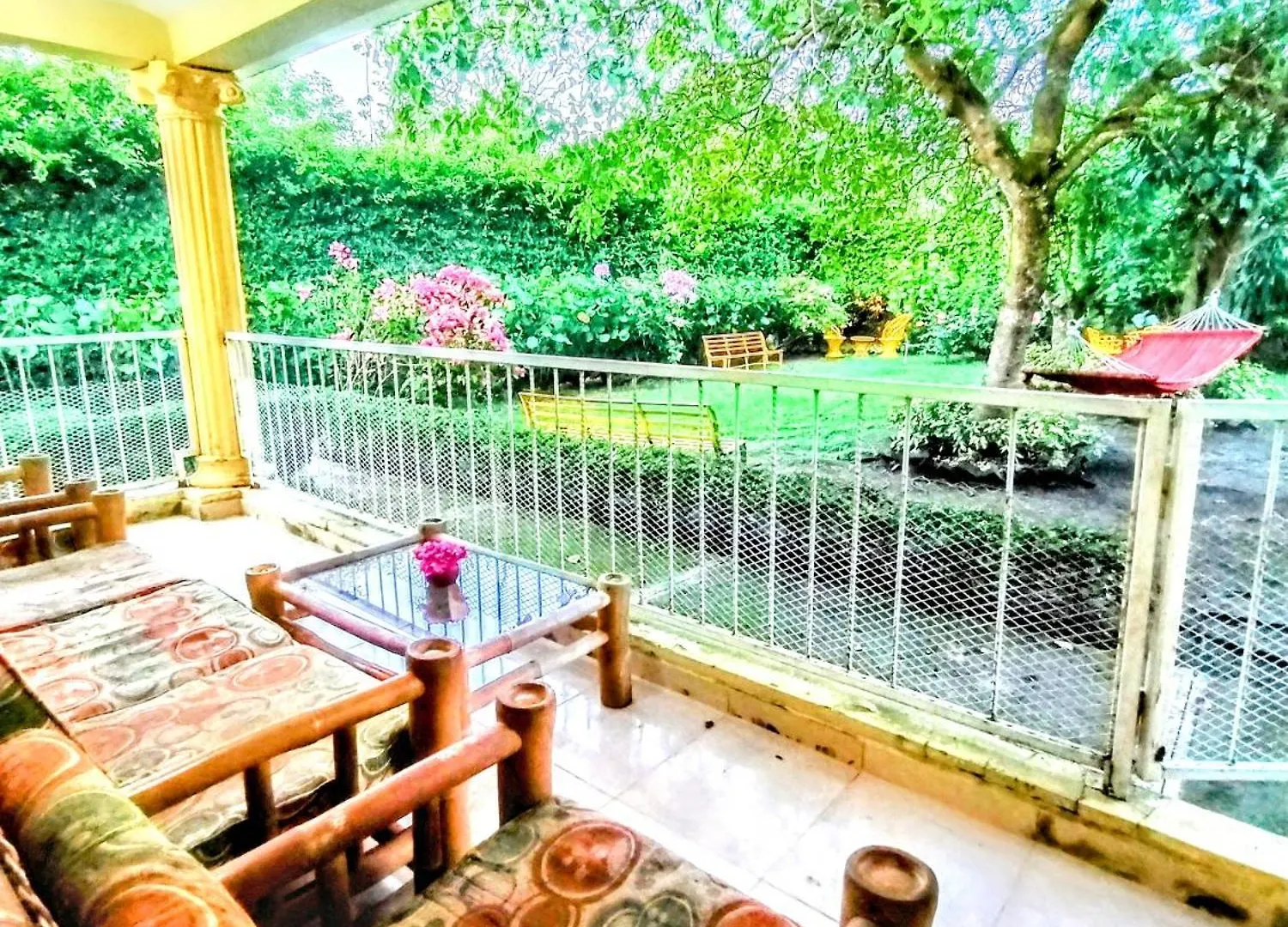 ベッド・アンド・ブレックファスト Paraiso Hortensia Ecolodge サンティアゴ・デ・ロス・カバリェロス
